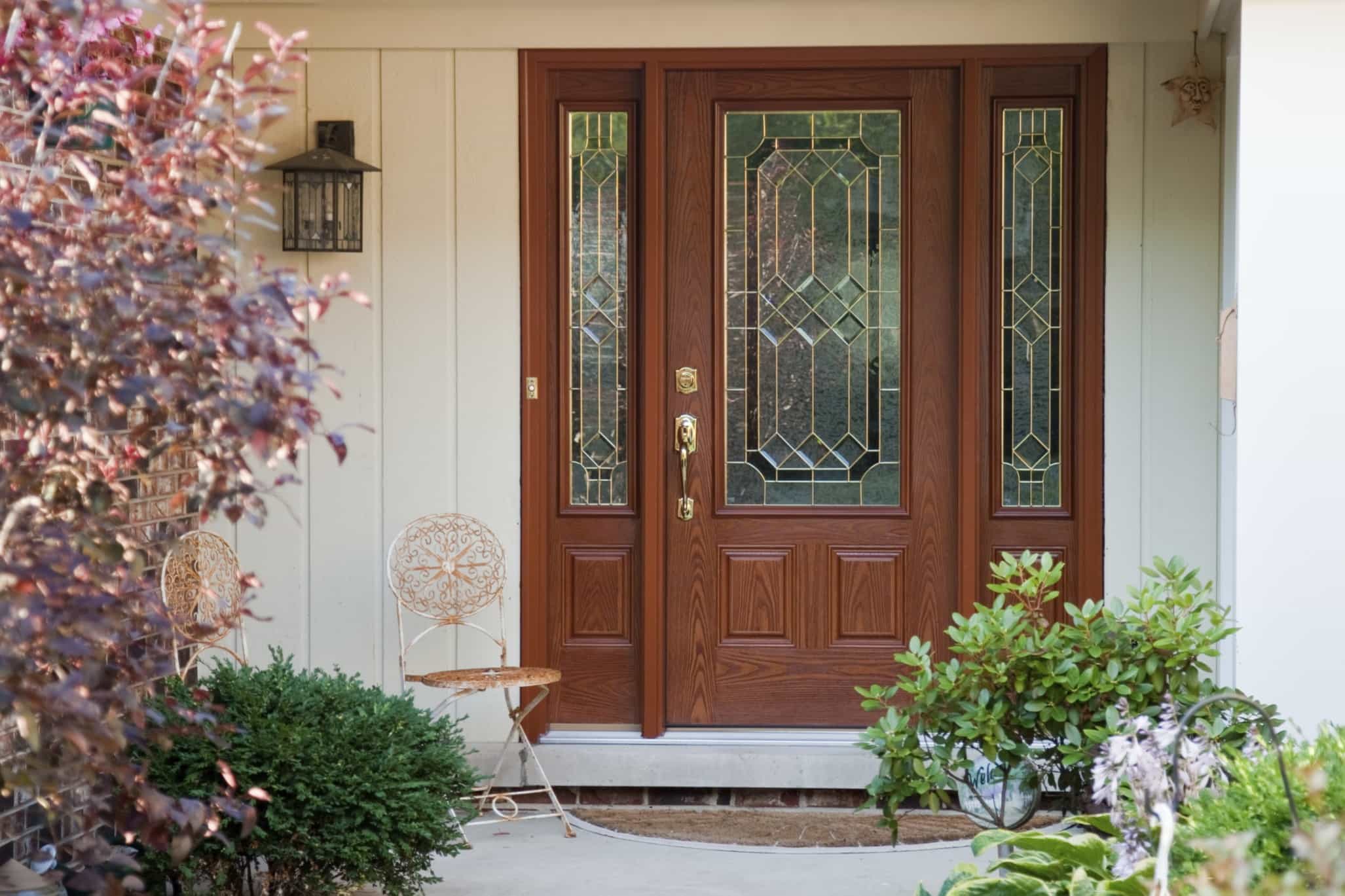 How to Maintain Your Front Doors in Hamilton's Climate for a Longer Life? 1 front doors hamilton