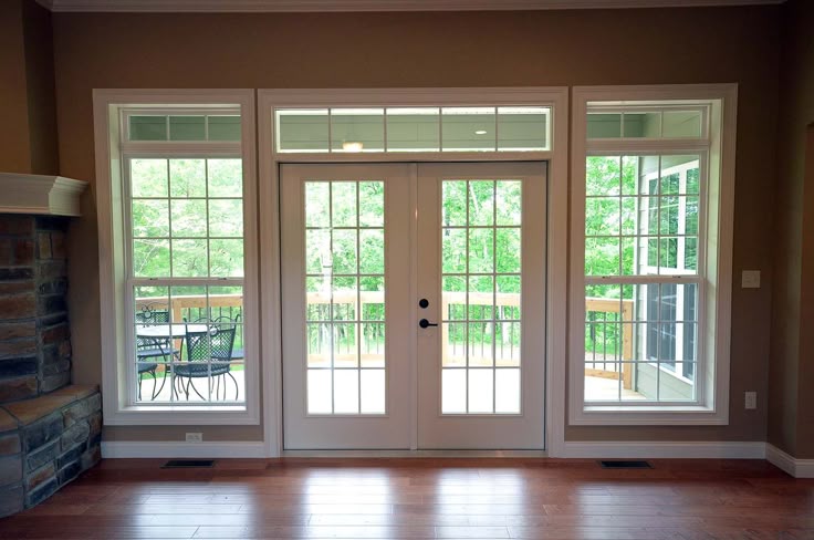 Windows Brantford 8 48a3c6a4025a513d0a83951208c58085