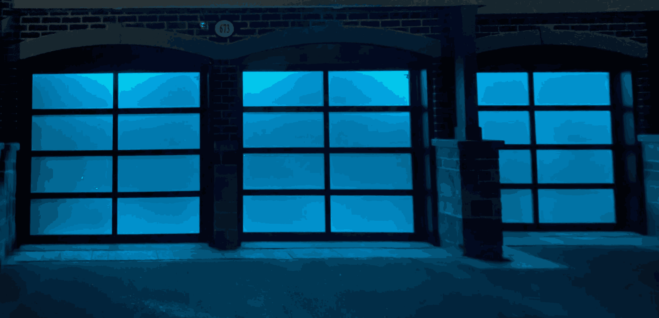 Garage Doors 9 Aluminum Chromatic